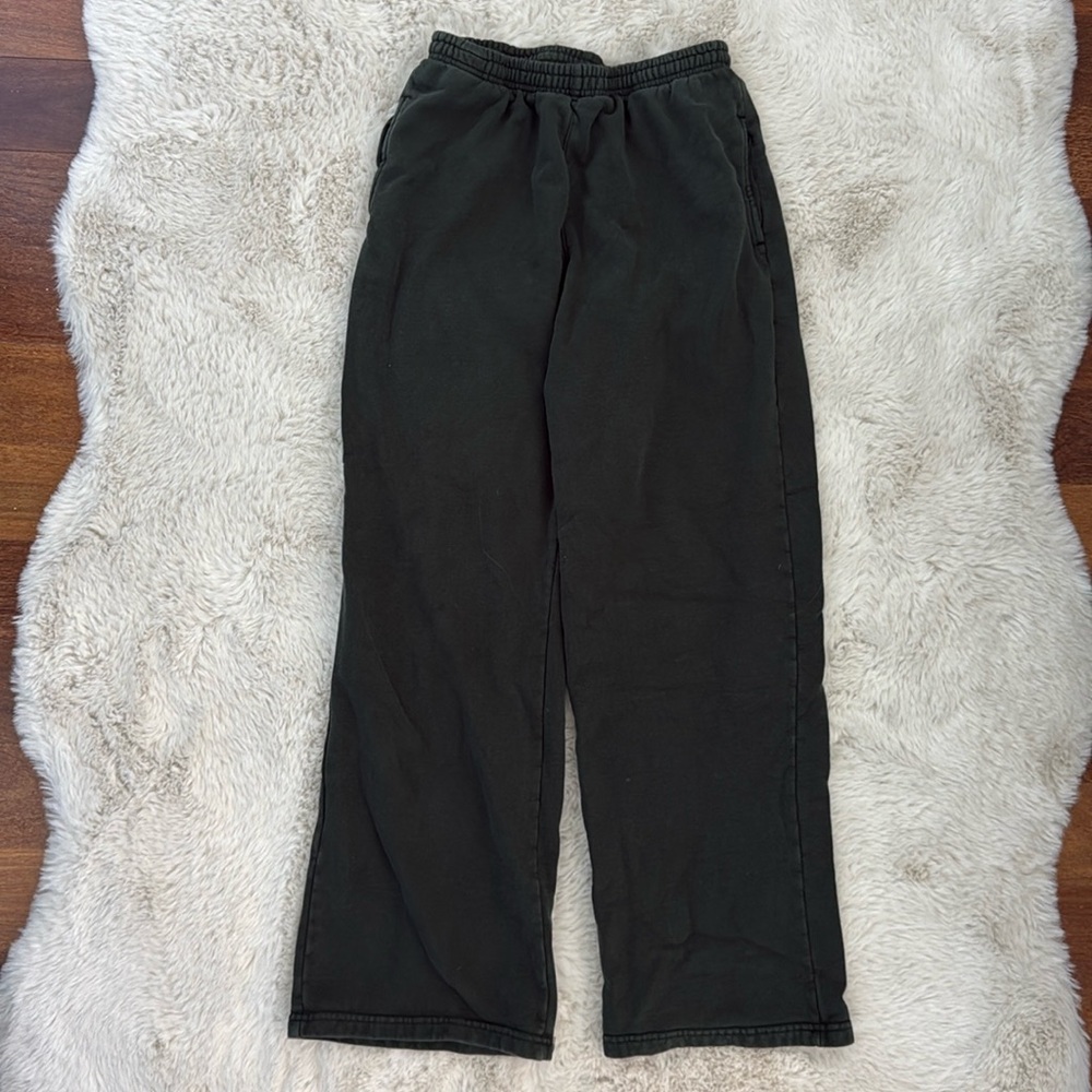 Brandy Melville Forest Green Sweatpants